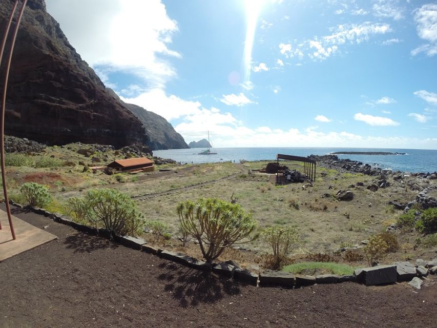 Desertas Islands Full-Day Catamaran Trip from Funchal - Deserta Grande Landing: Lunch, the Guided Conservation Walk, and What to Expect