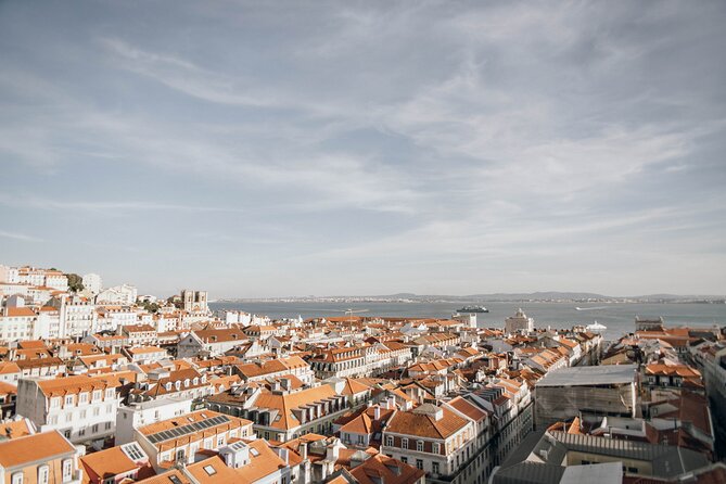 Devour Lisbon Bairro Alto Evening Food & Wine Tour - Your Bairro Alto route: Faz Frio, Cais do Gás, Grapes & Bites, Tasca do Manel, Manteigaria