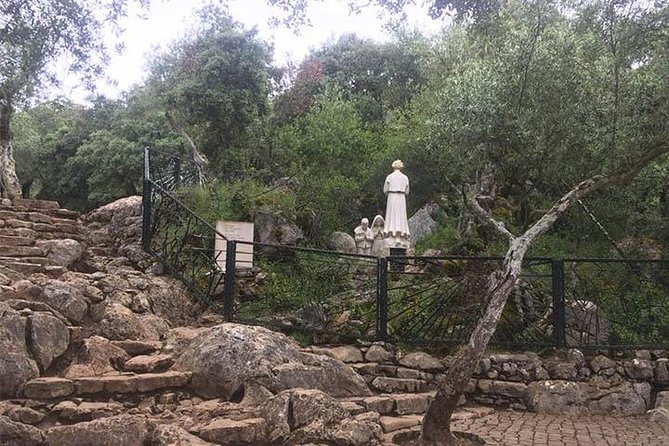 Divine Fátima Full Day Private Tour from Lisbon - Aljustrel: the Little Shepherds’ Houses and the Angel’s second apparition places