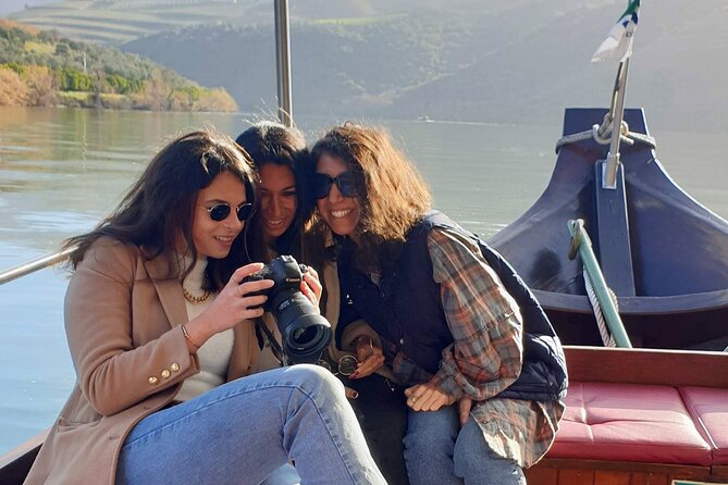 Douro Valley-Expert Guide-Boat-Lunch-Tastings-Offer wine bottle - The return via National Road 222, with Peso da Régua in the mix