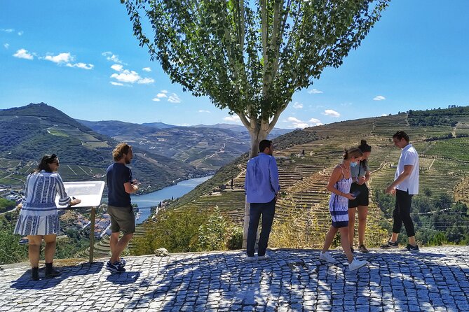 Douro Valley Prime Tour: Wine Tastings, Boat & Lunch from Porto - Pinhão and the blue tile station, the Douro town break you actually need