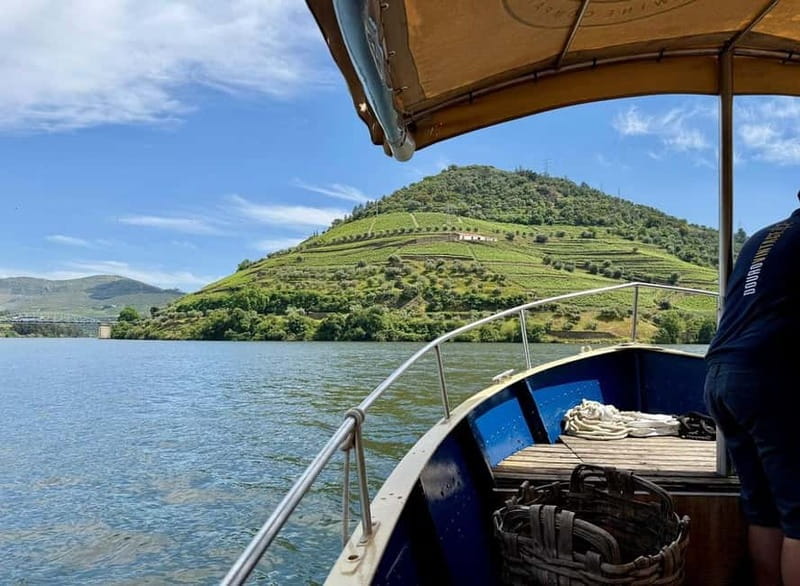 Douro Valley: Small-Group Tour, Winery's Lunch, Private Boat - The private cruise: the Douro from the water, with snacks and drinks