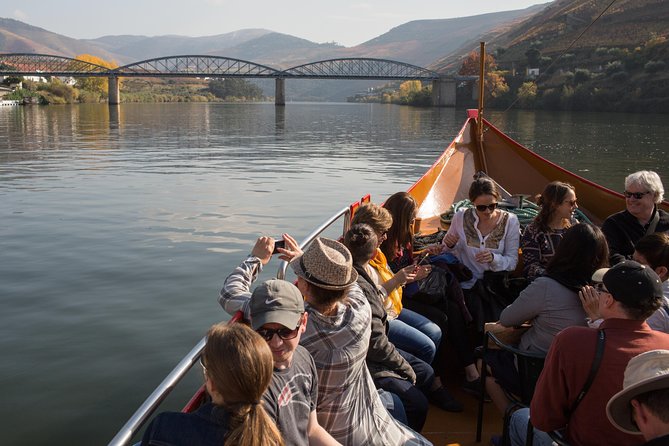 Douro Valley Small-Group Tour with Wine Tasting, Lunch and Boat - How the day runs from Porto, and what that means for you