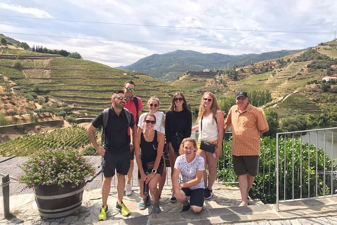 Douro Valley Tour: Wine Tasting, Cruise and Lunch from Porto - The 1-hour Douro River cruise: how to enjoy it when the weather turns