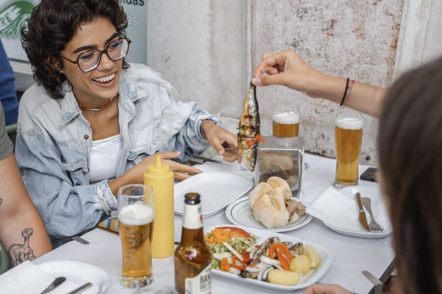 Eat & Walk Through Lisbon: A Local Food & Wine Experience - Baixa on foot: why a flat 3-hour food walk is the right pace
