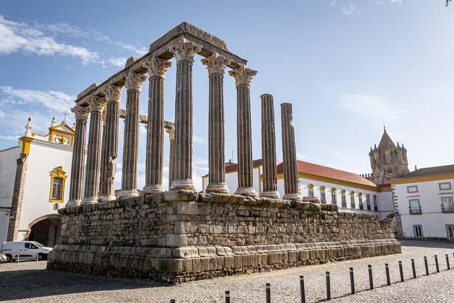 Évora: Private & Flexible Walking Tour in Historic Center - First, the value: why this feels worth $9