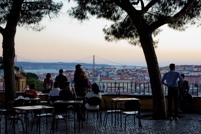 Explore Lisbon by Tuk Tuk: History and Viewpoints - Stop-by-stop Lisbon: from the riverfront heart to medieval Alfama