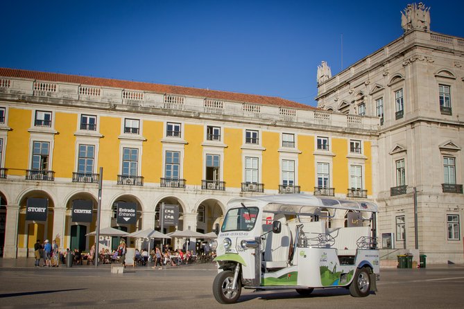 Explore Lisbon by Tuk Tuk: History and Viewpoints - Miradouros and classic squares: viewpoints and downtown mood