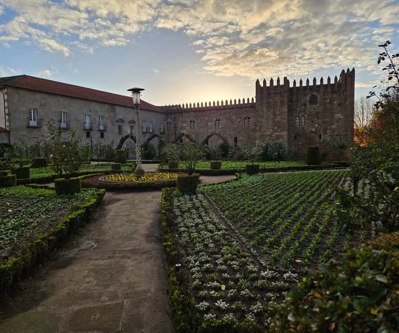 Explore the Portuguese Rome City of Braga - Arco da Porta Nova to Avenida da Liberdade, Where Braga’s Center Reads Like a Story