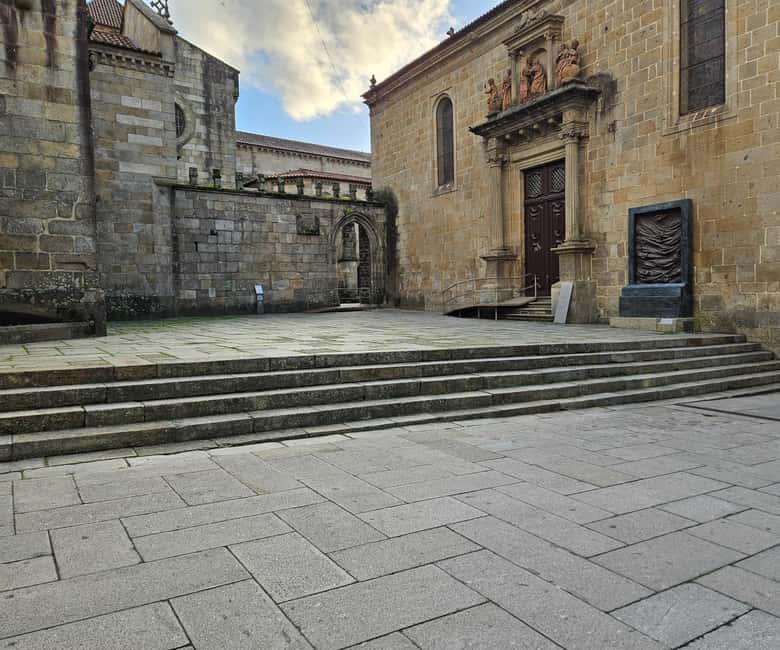 Explore the Portuguese Rome City of Braga - Santa Barbara Gardens and the Pause That Makes the Route Work