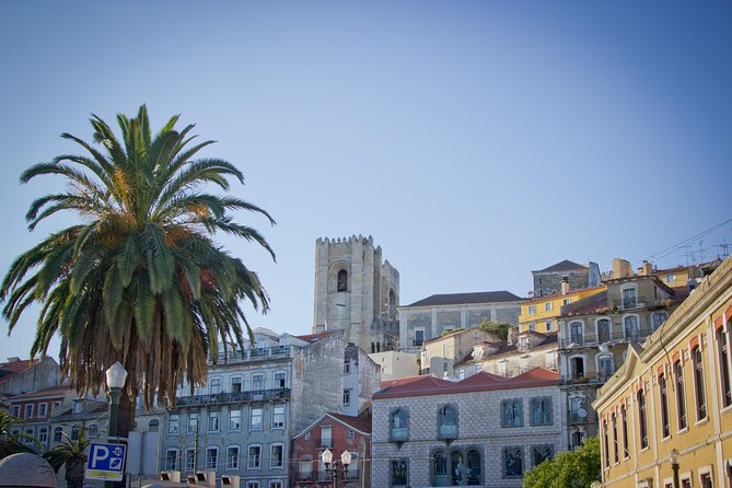 Express Lisbon | City Center and Old Town Tuk Tuk Tour - Eco tuk-tuk comfort: cover, blankets, and why the ride can be bumpy