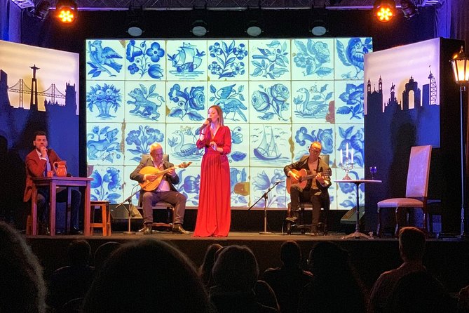 Fado in Chiado - Live Show in Lisbon on Stage for over 15 Years - Location Tip: Don’t Arrive at the Last Second