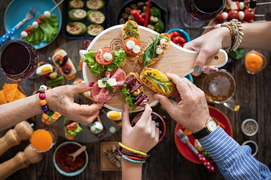 Faro: Portuguese Tapas Guided Tour - The longer tapas stretch: where the wine pairing becomes part of the fun