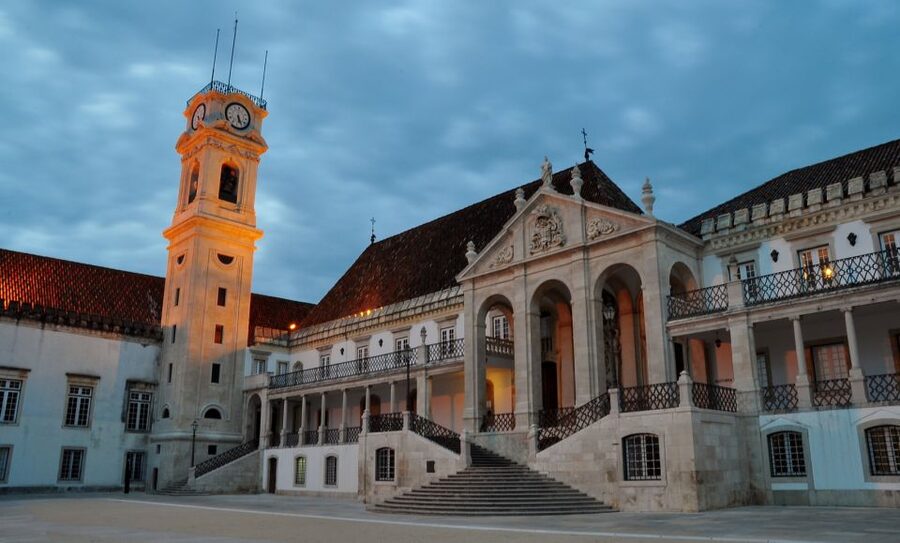 Fátima and Coimbra Full-Day Tour from Porto - Inside Santuário de Fátima: Basilica, Chapel, and your 1.5 hours