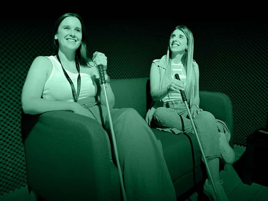FOUR SENSES: The Immersive Experience in the Dark - Faro - Entering Themed Spaces: Smell, Touch, Hearing, and Taste-Like Moments