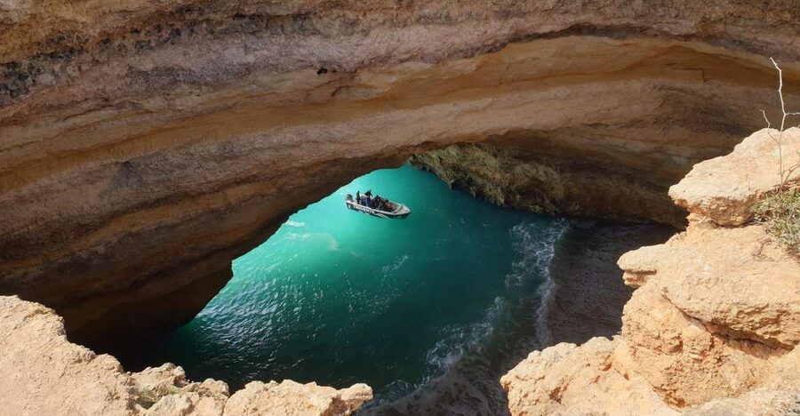From Armação de Pêra: Benagil Caves and Beaches Boat Tour - The 1-hour boat ride: what it feels like in real life