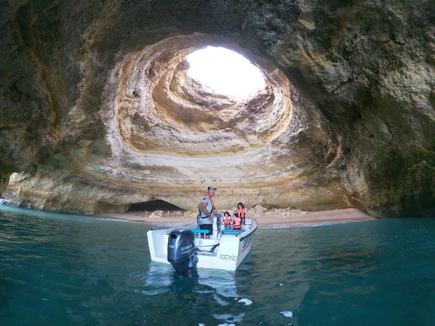 From Carvoeiro: Benagil Caves and Praia da Marinha Boat Trip - Why this Benagil and Praia da Marinha route feels so efficient in 1.5 hours