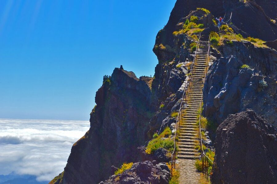 From Funchal: Madeira Peaks Mountain Walk - The walking route: sculpture-like rocks and views that keep arriving