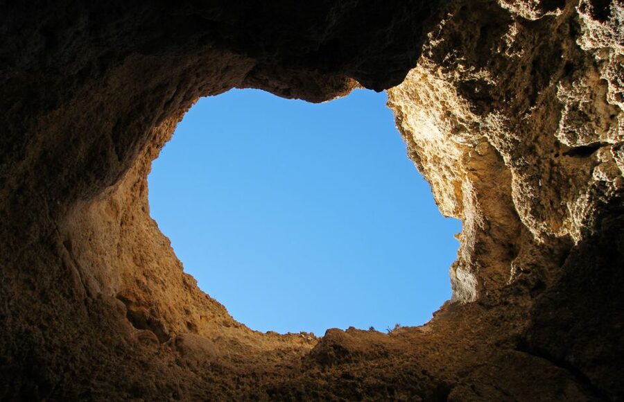 From Lagos: Cruise to the Caves of Ponta da Piedade - Photo Stops and Views Back Toward Lagos