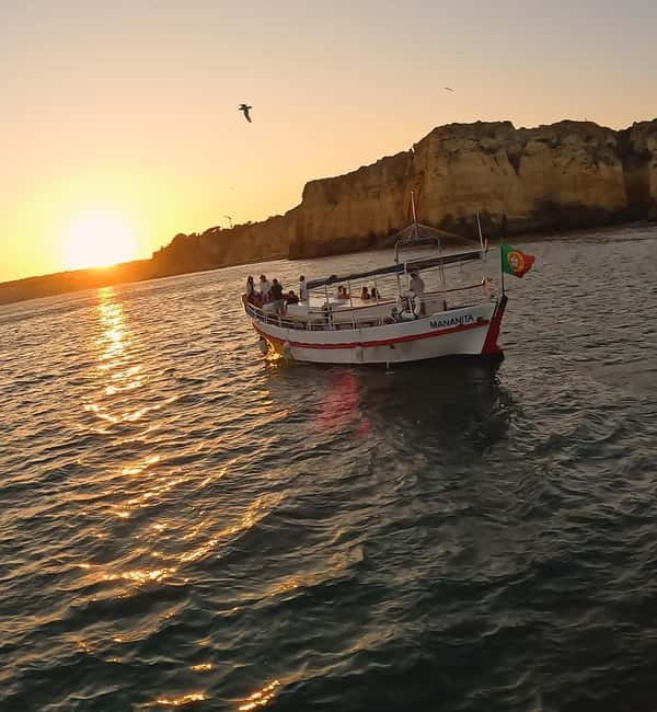 From Lagos: Ponta da Piedade Sunset Cruise with Drink - Leaving Lagos Harbor: how the 2 hours usually unfold