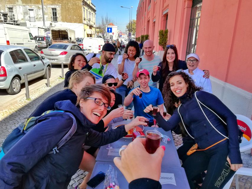 From Lisbon: Arrábida Day Tour & Wine Tasting - Market of Livramento: the best kind of food start