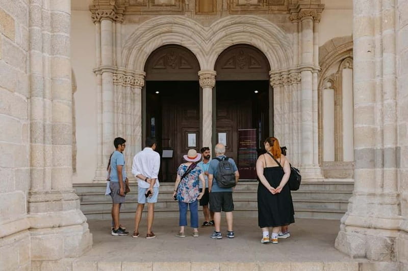 From Lisbon: Évora and Monsaraz with Regional Wine Tasting - Regional wine tasting near Monsaraz: how to get more from the glass