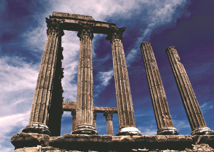 From Lisbon: Évora Wine & Heritage Tour - From Corinthian columns to Gothic stone: Roman Temple and Cathedral