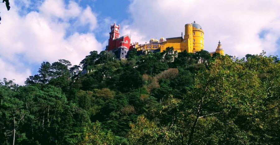 From Lisbon: Fátima and Sintra Private Tour - Why Fátima and Sintra in one day feels like a win