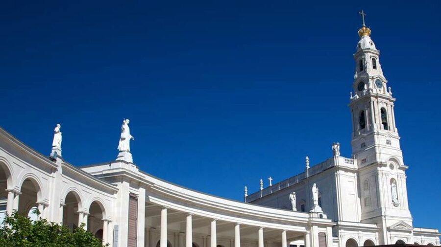 From Lisbon: Fátima, Batalha, Nazaré & Óbidos Full-Day Tour - Time management: what works, and where people feel the squeeze