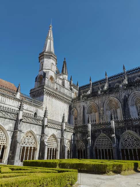 From Lisbon: Fatima, Nazaré, and Óbidos tour with an Italian guide - Timing, logistics, and small comfort details that matter