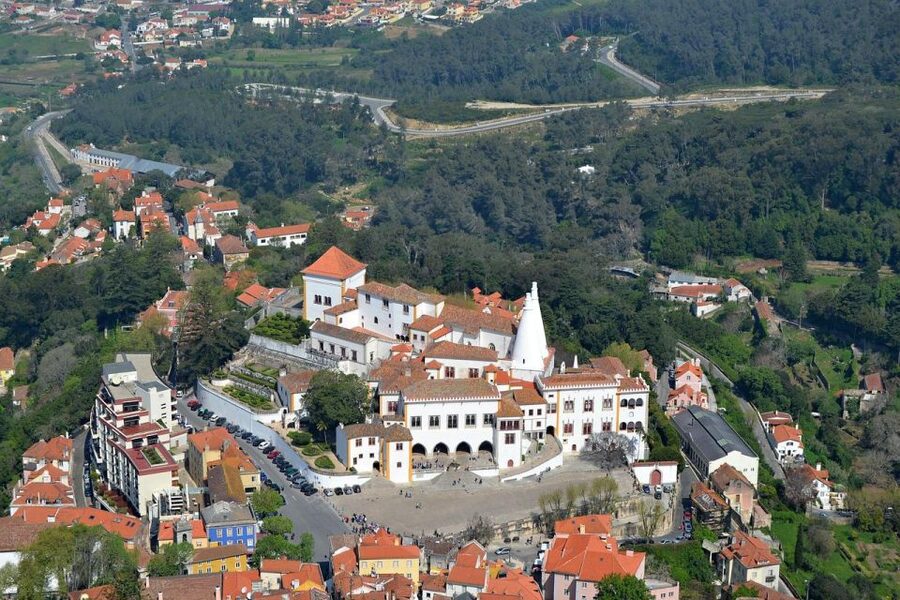 From Lisbon: Sintra and Cascais Highlights Small-Group Tour - Cabo da Roca: the westernmost point for a fast, powerful pause