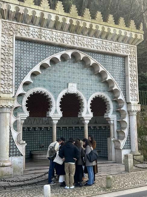 From Lisbon: Sintra and Cascais Highlights Small-Group Tour - The drive back to Lisbon: coastal views plus a realistic schedule