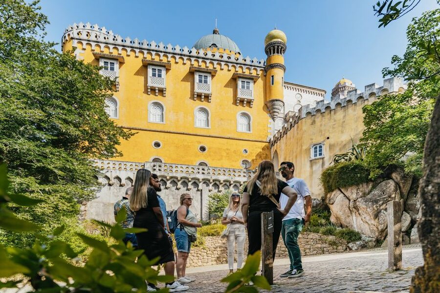 From Lisbon: Sintra & Cascais Group Tour with Pena Palace - Pena Palace and Palace Park: your 90 minutes of fairytale architecture