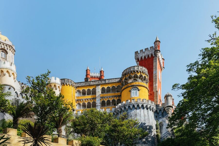 From Lisbon: Sintra & Cascais Group Tour with Pena Palace - Praia do Guincho and the Cascais approach: surfing beaches from the car