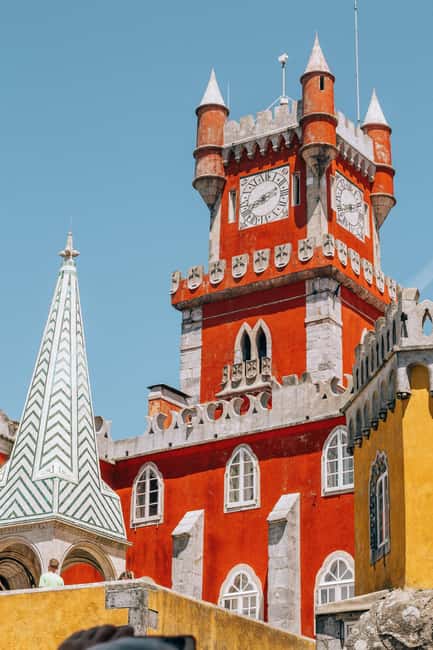 From Lisbon: Sintra Half-Day Tour with Pena Palace Tickets - Getting rolling from Lisbon: the Hard Rock Cafe start and quick orientation