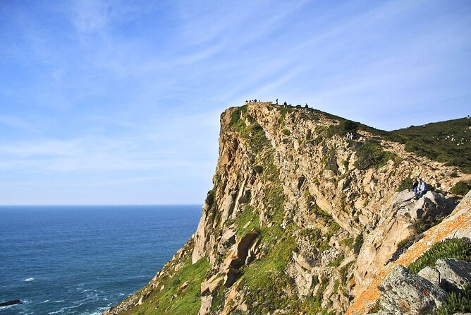 From Lisbon: Sintra, Pena Palace & Wine Tasting Small-Group Tour - Sintra on Your Feet, the 1-Hour Free Stroll