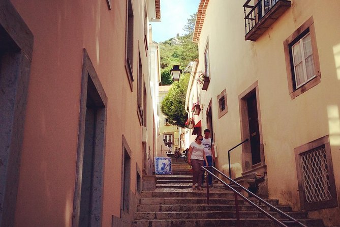 From Lisbon: Sintra's Historical and Natural Gems - Pacing, Weather, and What to Pack for Sintra’s Micro-Climate