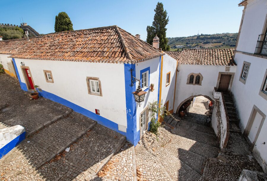 From Lisbon: Tour to Óbidos and Nazaré - Medieval Village, Ginja, and Giant Waves - Should you book this Óbidos and Nazaré day trip from Lisbon?