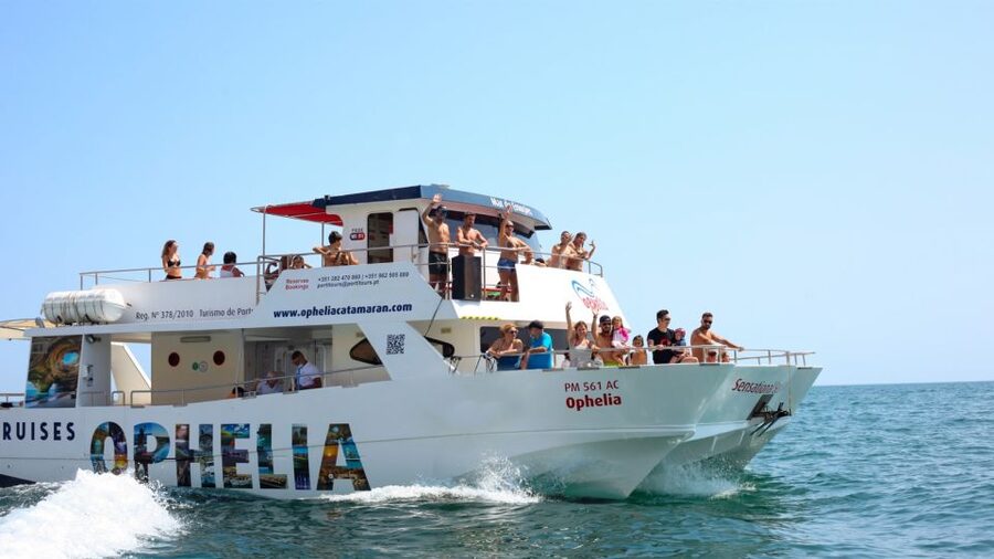 From Portimão: Catamaran Cruise to Benagil Caves with BBQ - Meeting at Vasco Da Gama Pier, Check-in, and Getting Set Up