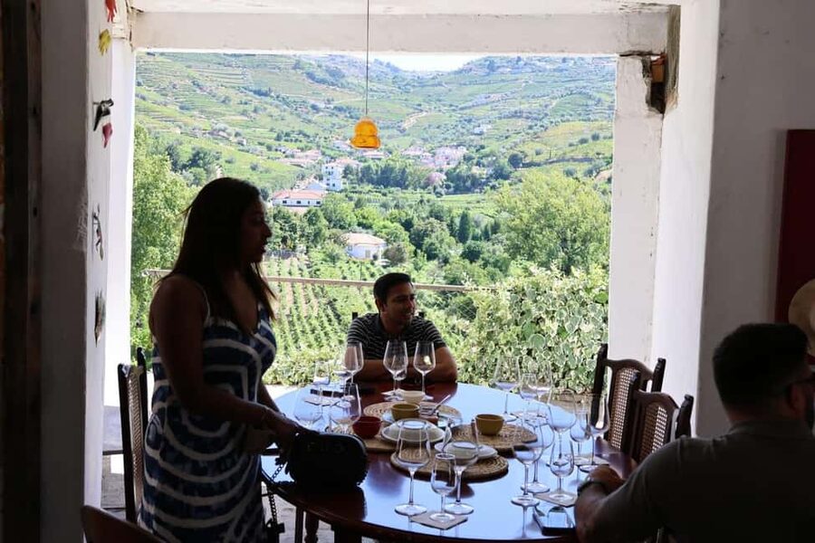 From Porto: 2 Boutique Wineries w/ Winery Lunch & 1-h cruise - Peso da Régua lunch and wine pairing: eat slow in the terraces
