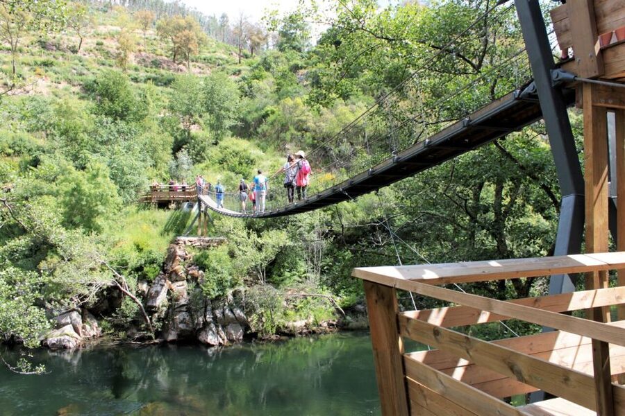 From Porto: 516 Arouca Bridge and Paiva Walkways Guided Tour - Paiva Walkways trailhead to the gorge: what a 3.5-hour cliff walk feels like