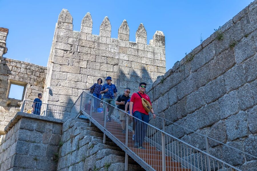 From Porto: Braga and Guimarães Full-Day Trip - Walking the Historic Center of Guimarães, and Why It Feels Different Than Braga