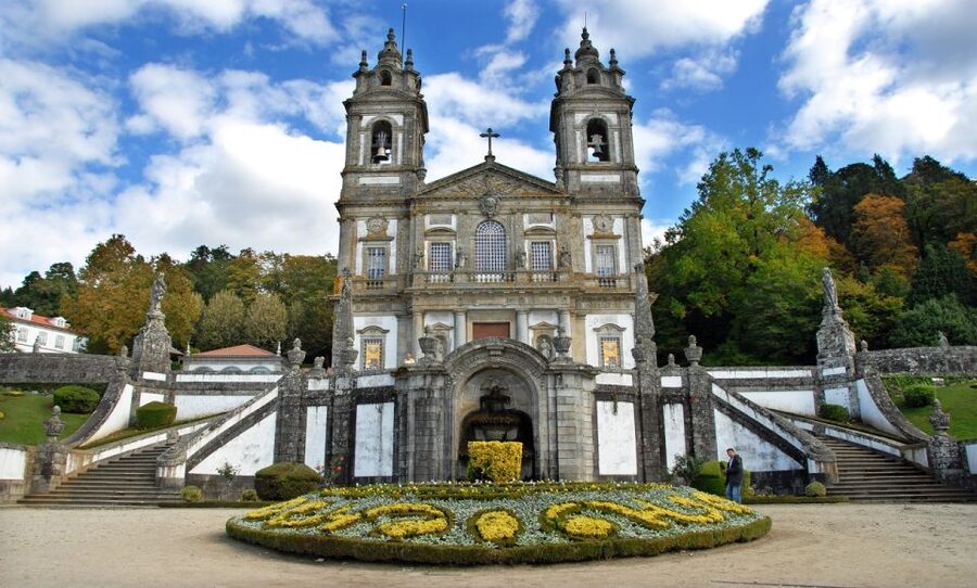 From Porto: Braga and Guimarães Full-Day Trip with Lunch - Getting from Porto, without turning the day into a bus ride