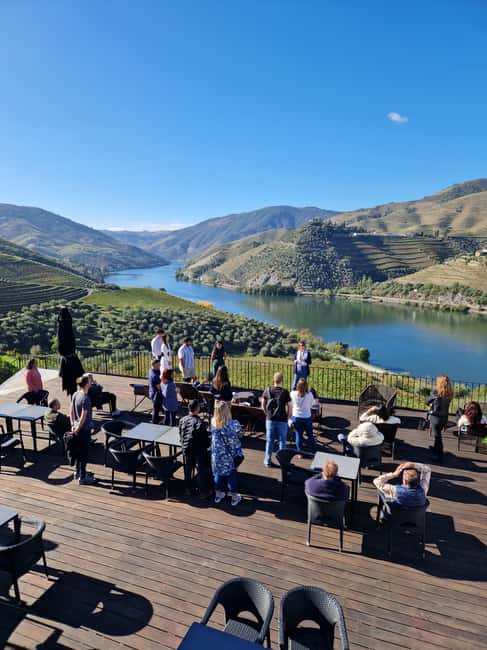 From Porto Day Douro Valley Wine Tour 2 Wine Tasting & Lunch - Why This Douro Day Trip Feels More Personal Than a Big Bus Tour