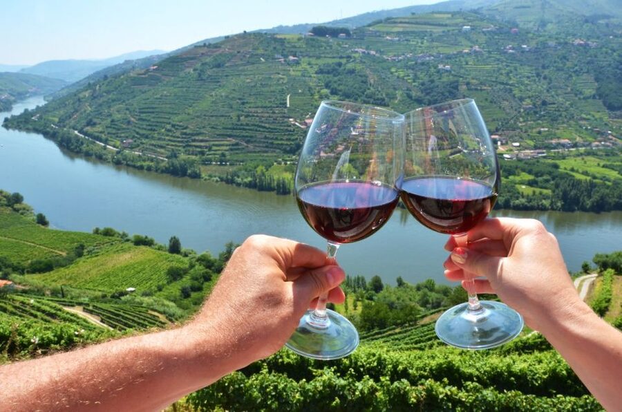 From Porto: Private Douro Valley Tour with Booking Service - Peso da Régua: lunch time and river-town perspective