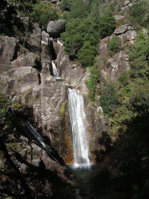 From Porto: Small Group Day Tour of Geres Park with Picnic - Porto to Peneda-Gerês: how the day starts strong