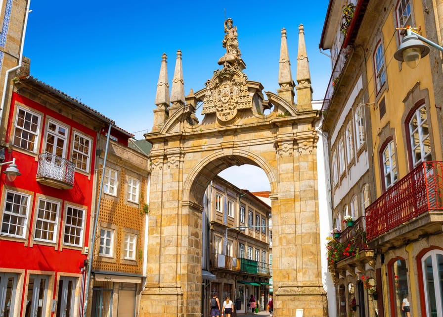 From Porto: Viana do Castelo, Braga and Guimarães Day Tour - Guimarães, birthplace of Portugal: guided focus plus 80 minutes in the medieval center