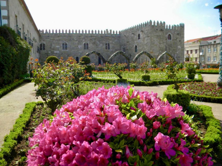 From Porto: Wonders of Braga & Guimaraes Private Day Trip - Key points to know before you go