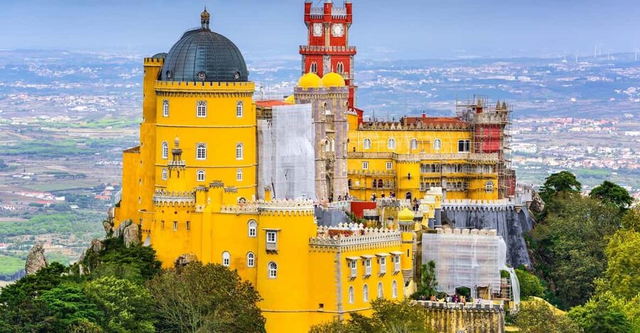 From/To Lisbon: Sintra Hop-on Hop-off Tickets + Audio Guide - Lisbon to Sintra by train, started the right way at Rossio Square