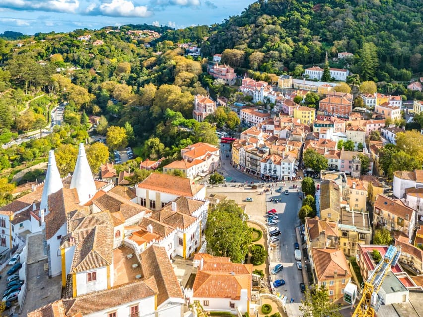From/To Lisbon: Sintra Hop-on Hop-off Tickets + Audio Guide - Time planning for an 8-hour day without rushing